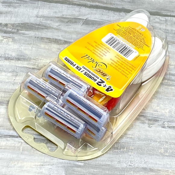 NWT Bic Soliel 6-Count 3-Blade Disposable Razors Bonus Pack Aloe Vera Shave Care - Picture 7 of 7
